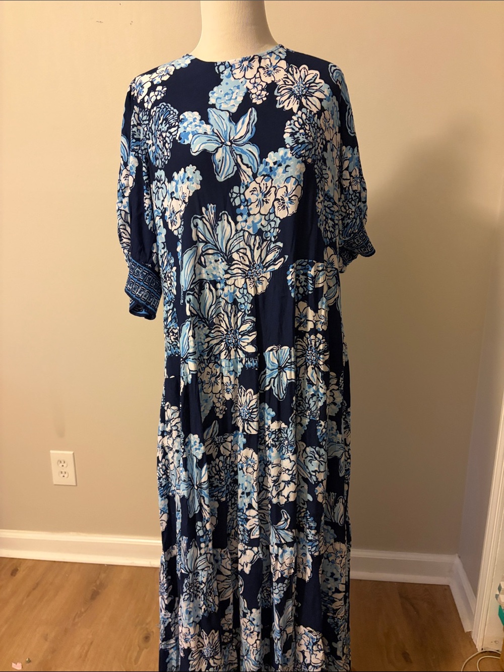 Lilly Pulitzer Navy Floral Amelia